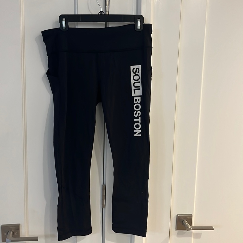 Lulu Lemon x Soul Cycle leggings